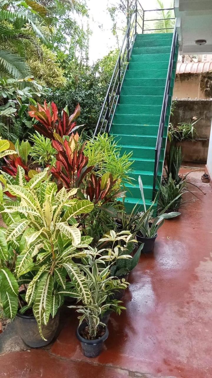 Dana Guest Home Mirissa Exterior photo