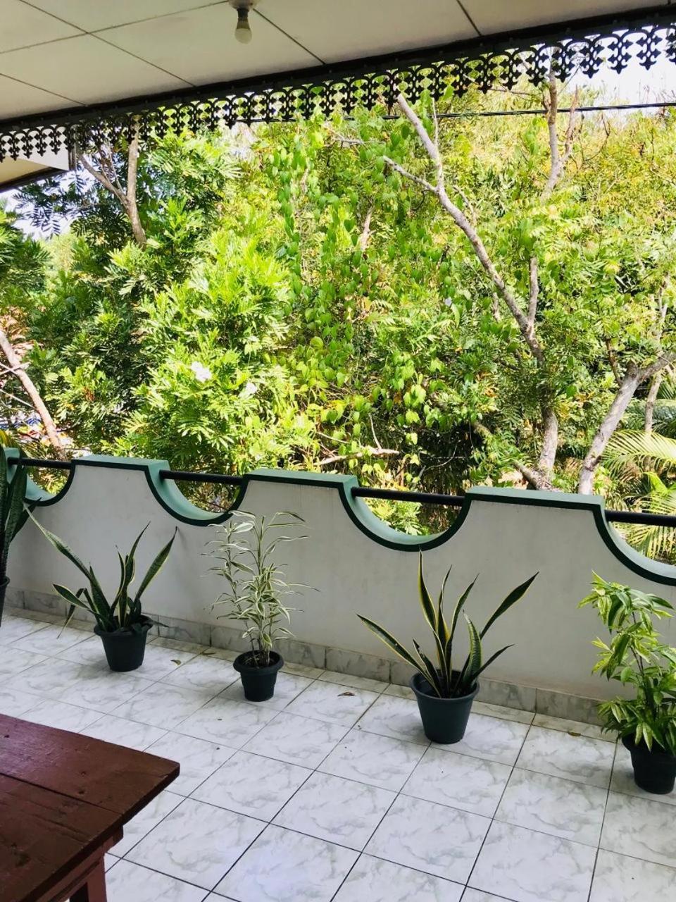 Dana Guest Home Mirissa Exterior photo